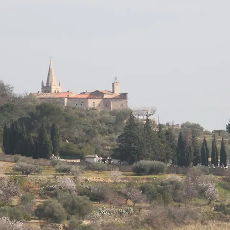 Couette-café D'oc D'or D'hôtes 4*