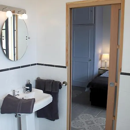 D'oc D'or D'hotes Bed & Breakfast