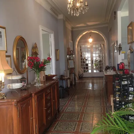 Couette-café D'oc D'or D'hôtes 4*